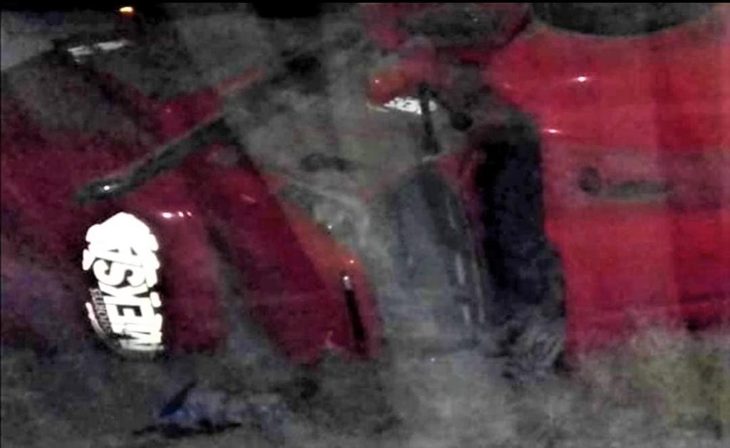 Trailero pierde la vida en volcadura sobre la Torreón-San Pedro