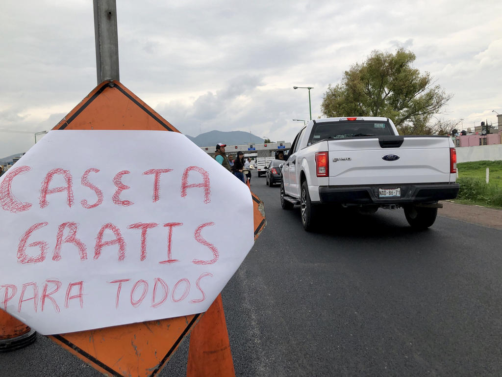 PAN y Morena proponen cárcel y multas por bloqueo de carreteras