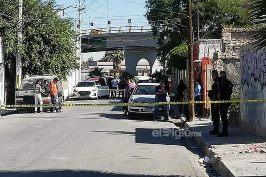 Asesinan en Torreón a hombre y a menor de edad