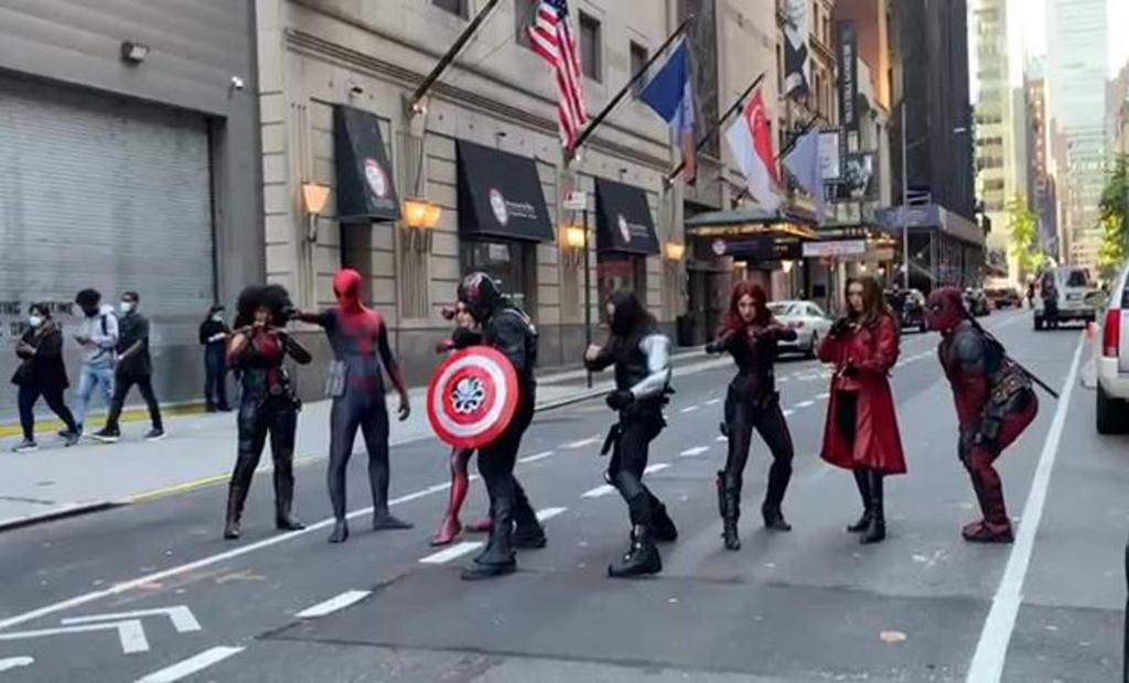 ‘Avengers’ causan revuelo en las calles de Nueva York