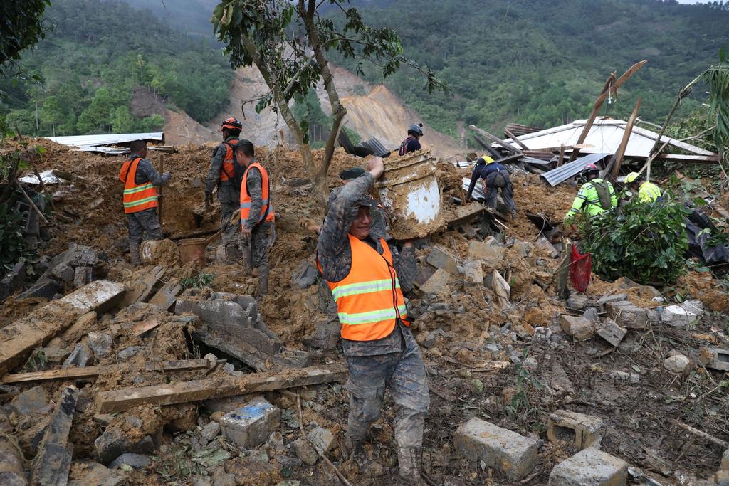 Guatemala pide apoyo internacional para los más de 600 mil afectados por 'Eta'
