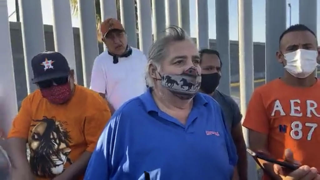 Mineros despedidos hacen plantón en Minosa; exigen su finiquito