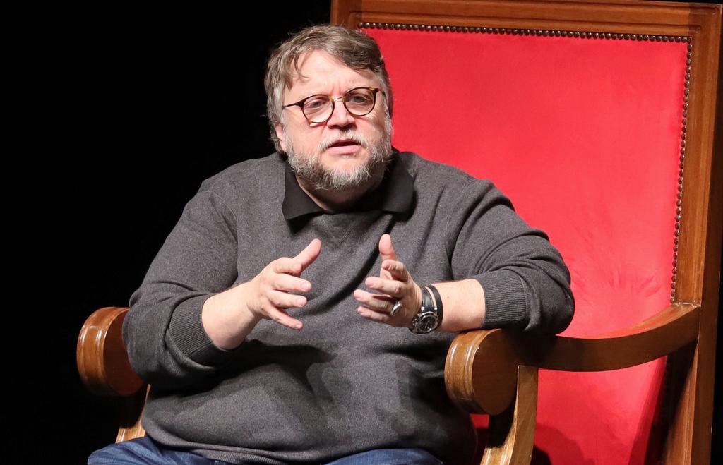 Vivimos momentos de devastación y división en el mundo: Guillermo del Toro