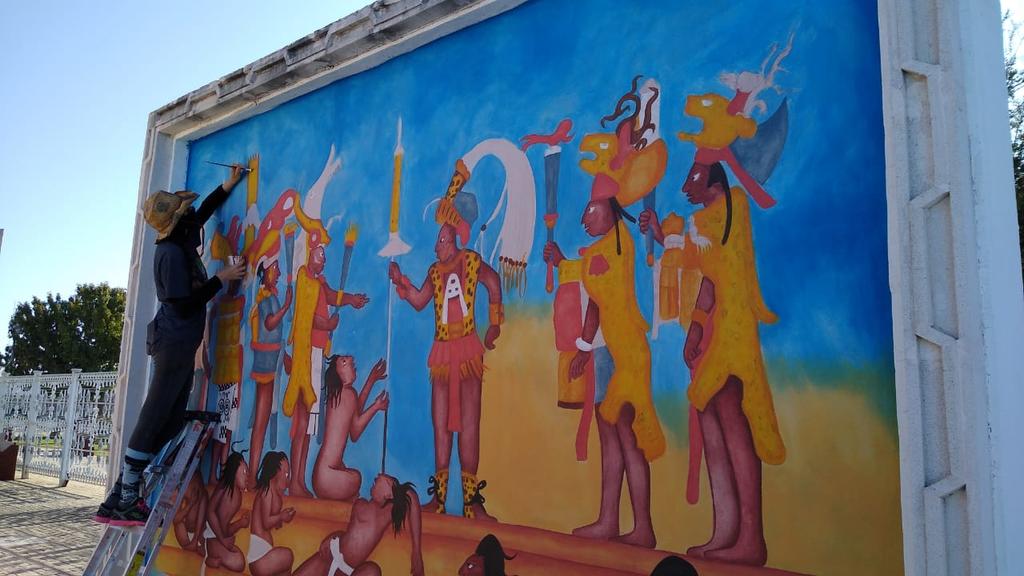 Restauran 36 murales de la Plaza de las Culturas de Piedras Negras