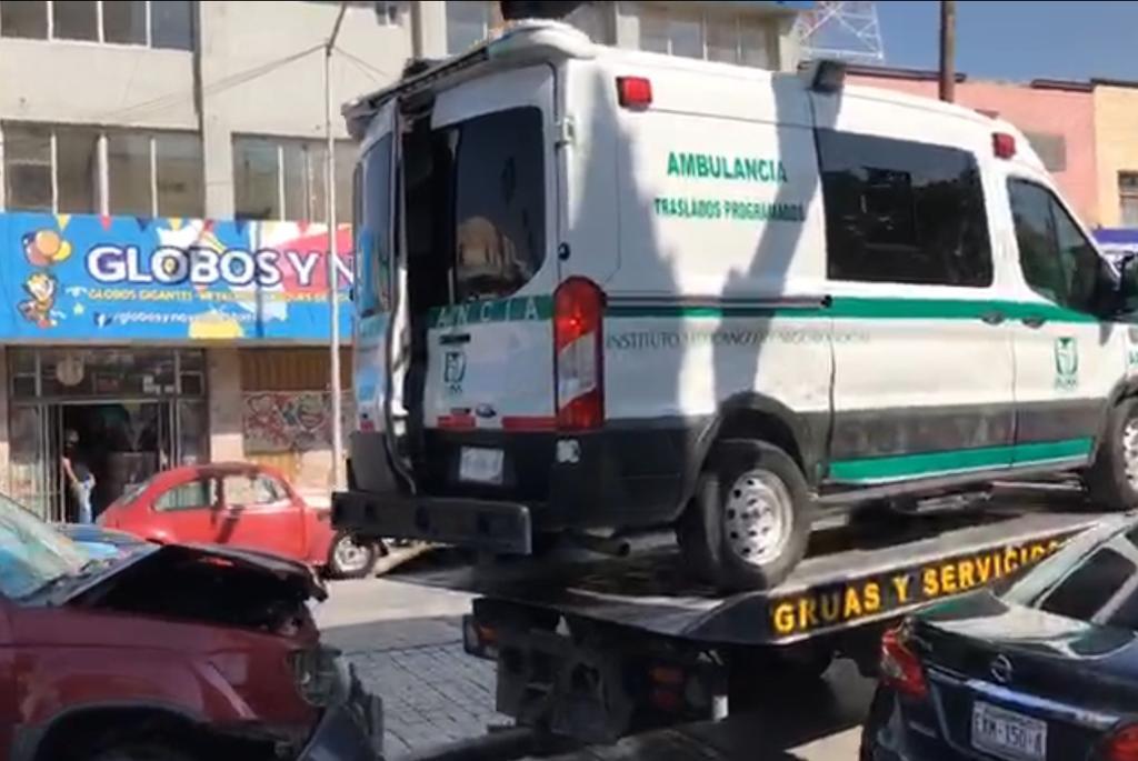 Lamenta IMSS accidente en Torreón donde participó ambulancia
