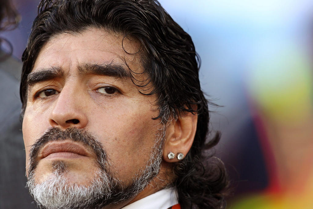 Diego Maradona, su infancia, carrera y polémicas