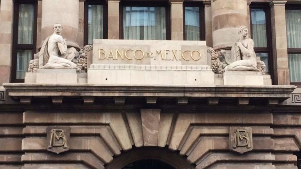Banxico prevé caída del PIB mexicano de entre -8.7% y -9.3% en 2020