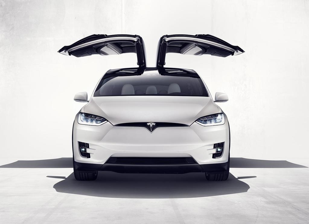 Tesla llama a revisión a 9 mil vehículos por defectos de fábrica
