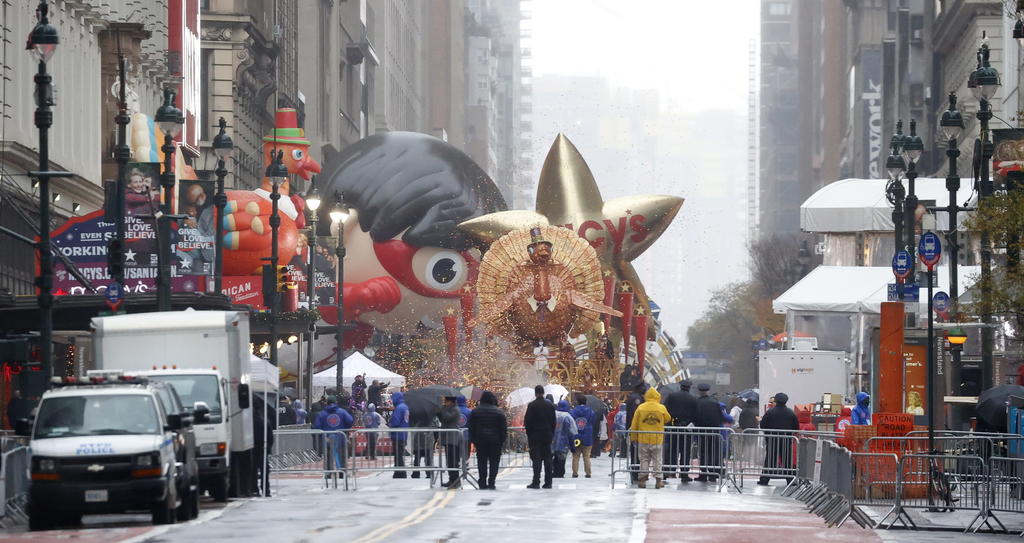 Desfile de Acción de Gracias en NY,  corto y sin público por COVID
