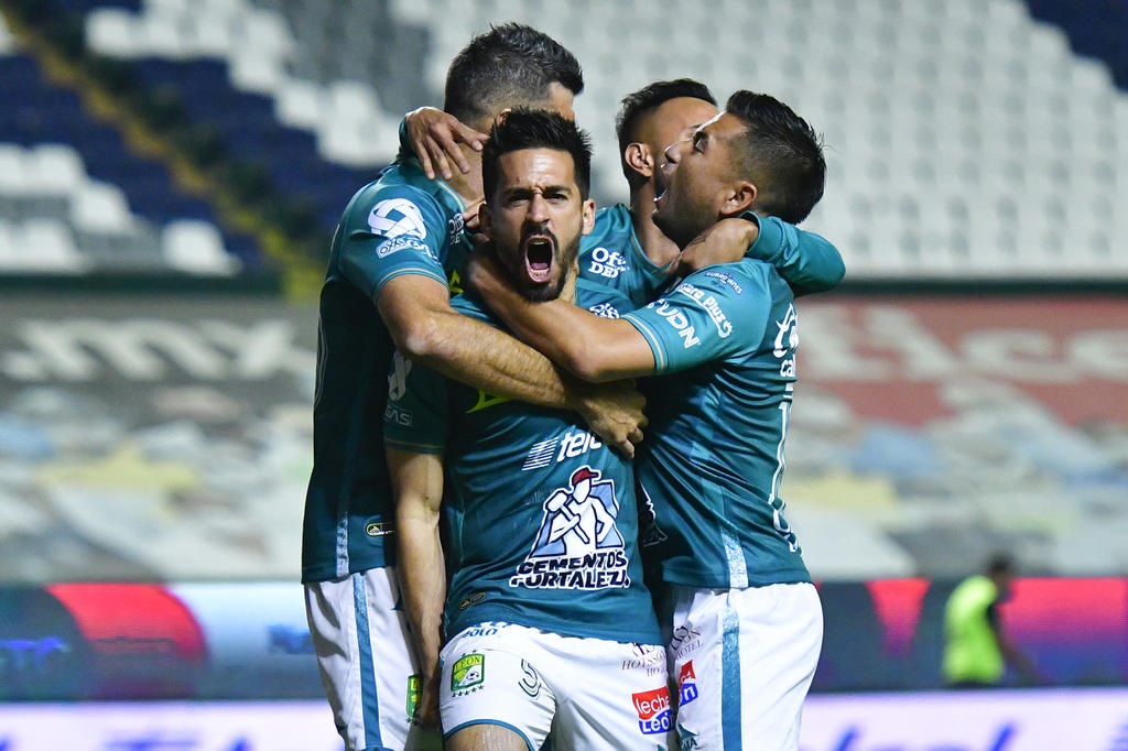 León se instala como semifinalista 0-2 contra Puebla