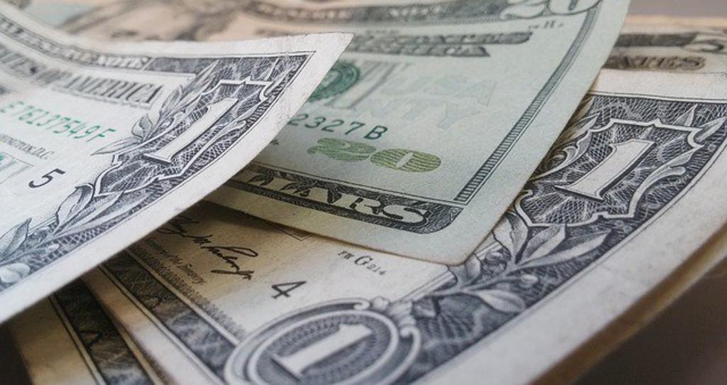 Acuerdan fortalecer reforma a Ley de Banxico en materia de manejo de dólares