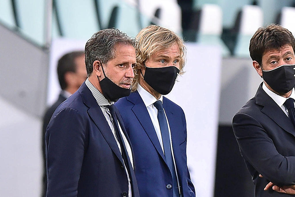 Investigan a director de la Juventus