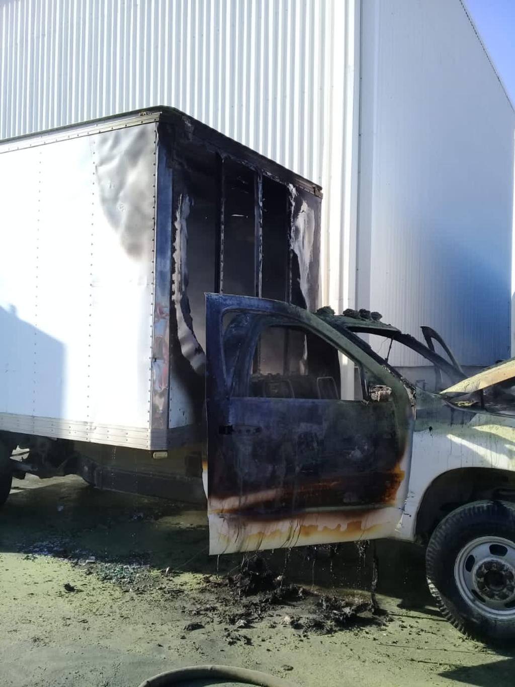 Se incendia camioneta de Takata en Ciudad Frontera
