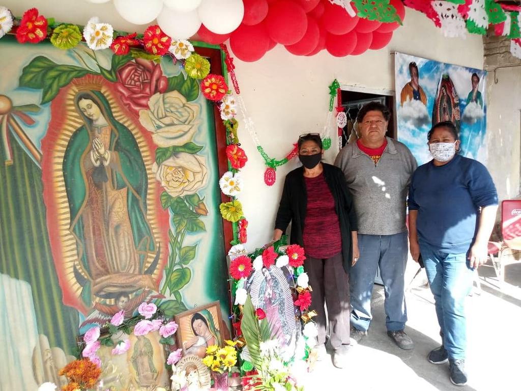 Laguneros comparten su historia de 101 años con imagen de la Virgen de Guadalupe