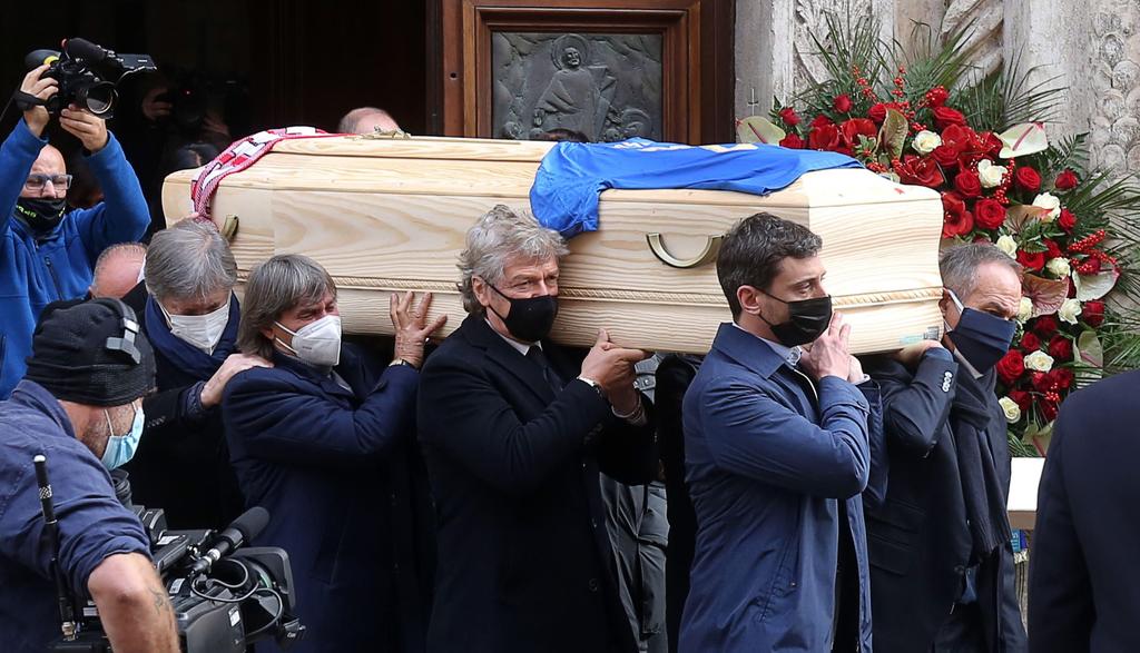 Asaltan casa de Paolo Rossi durante su funeral