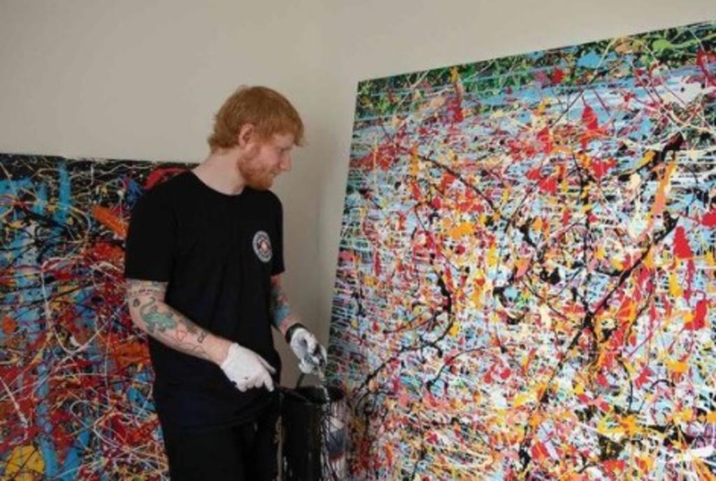Ed Sheeran reaparece tras un año y anuncia 'regalo' para su fans