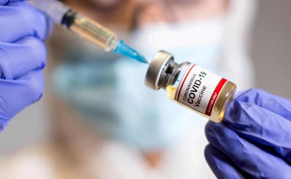 Enfermero resulta positivo al COVID-19 tras recibir la vacuna de Pfizer-BioNTech