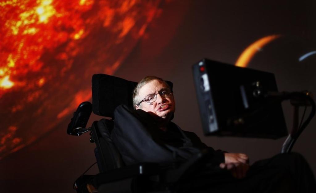 Stephen Hawking y sus predicciones sobre el futuro de la humanidad