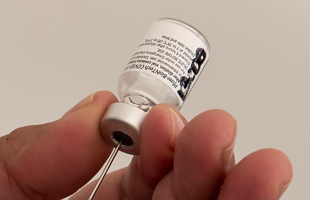 Coparmex pide participación de empresas privadas en vacunación