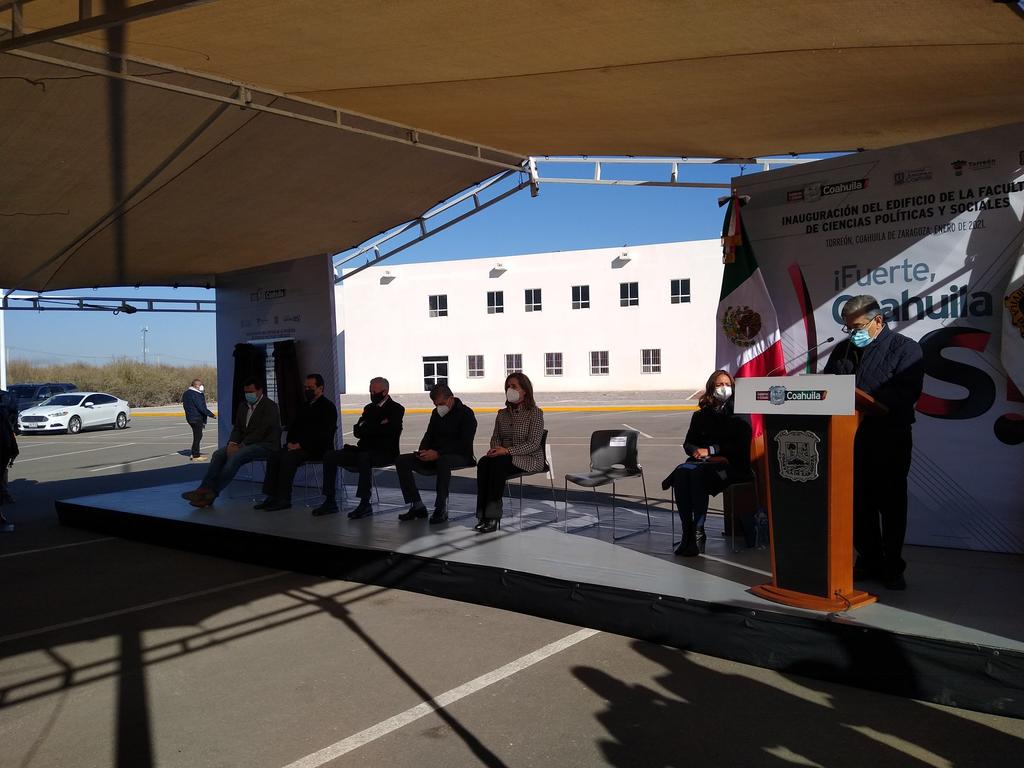 Inauguran en CU de Torreón nuevo edificio de FCPyS de la UAdeC