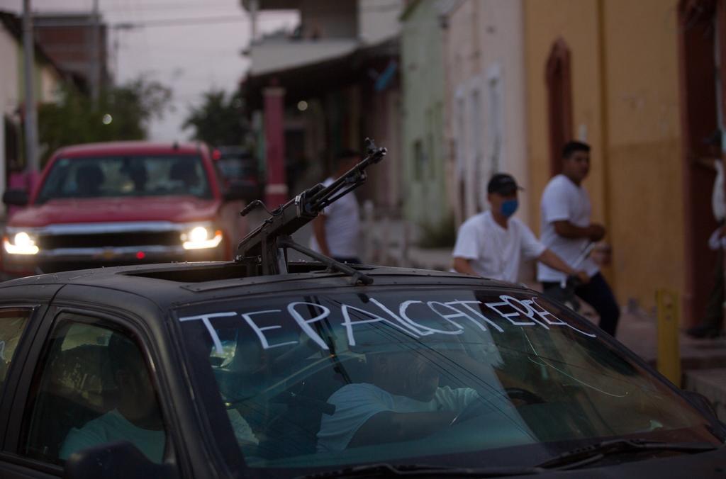 Ataca presunto grupo del CJNG a comunidades de Tepalcatepec, Michoacán
