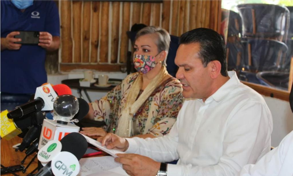 Denuncian ante FGR a dirigente del PRI en Sinaloa