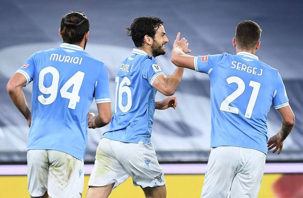 Lazio sobrevive en la Copa, con agónico gol