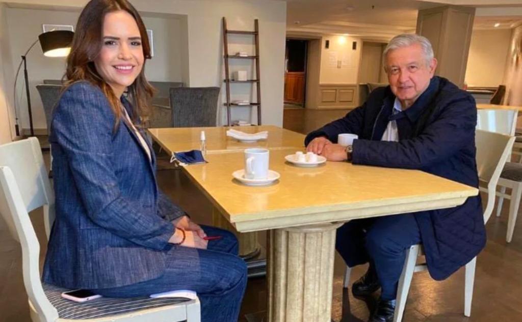 AMLO desayuna con candidata de Morena a gobierno de Nuevo León