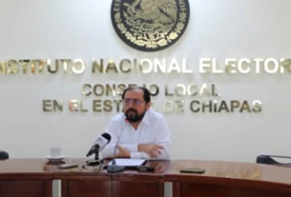 Retienen a tres empleados del INE en municipio de Chiapas