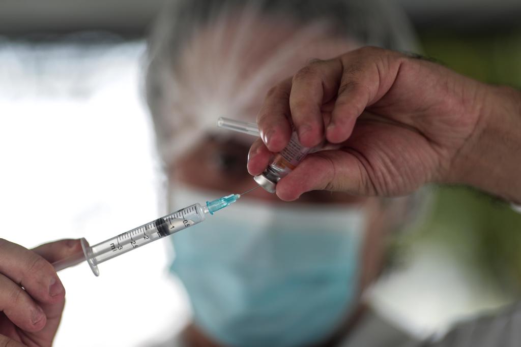 Pendientes, 12 mil vacunas para aplicar segunda dosis a personal de salud de Coahuila