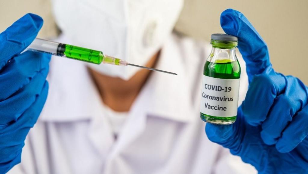 ¿Las vacunas contra el COVID-19 están hechas de fetos humanos?
