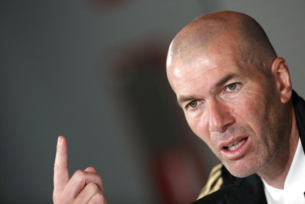 Estoy enfadado; pelearé hasta el final: Zidane tras cumplir cuarentena