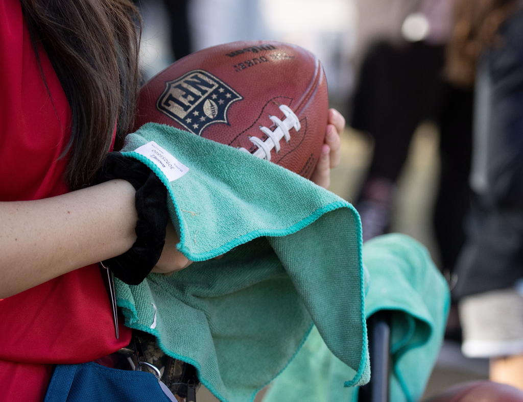 Exhorta IMSS a disfrutar el Super Bowl desde casa para evitar contagios de COVID
