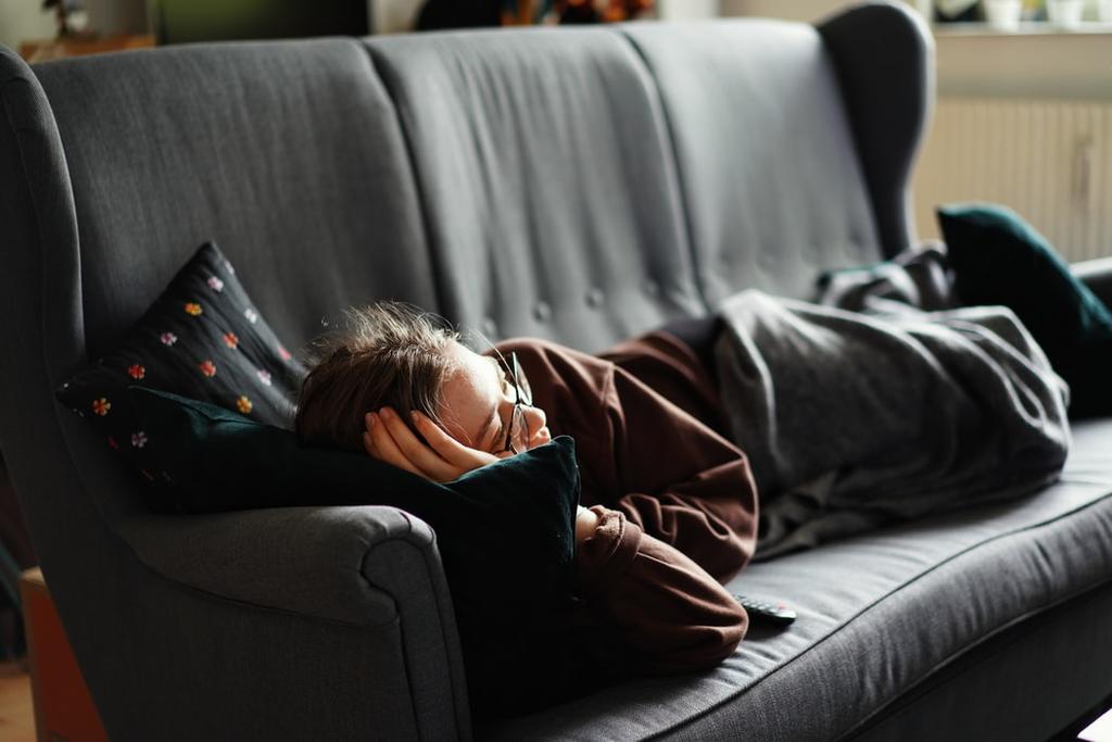 Frecuencia de siestas en las personas está regulada por los genes: estudio