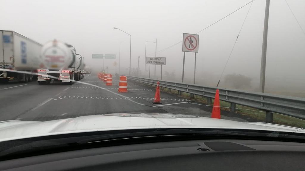 Cierran autopista Saltillo-Monterrey ante presencia de neblina