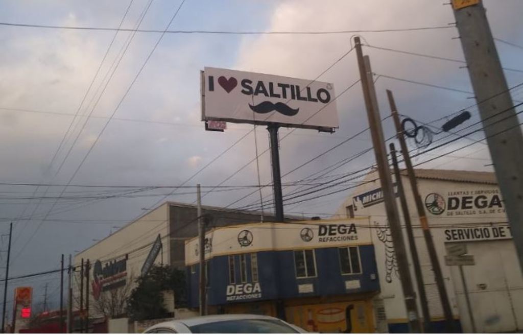 Inunda publicidad de 'bigote' en Saltillo