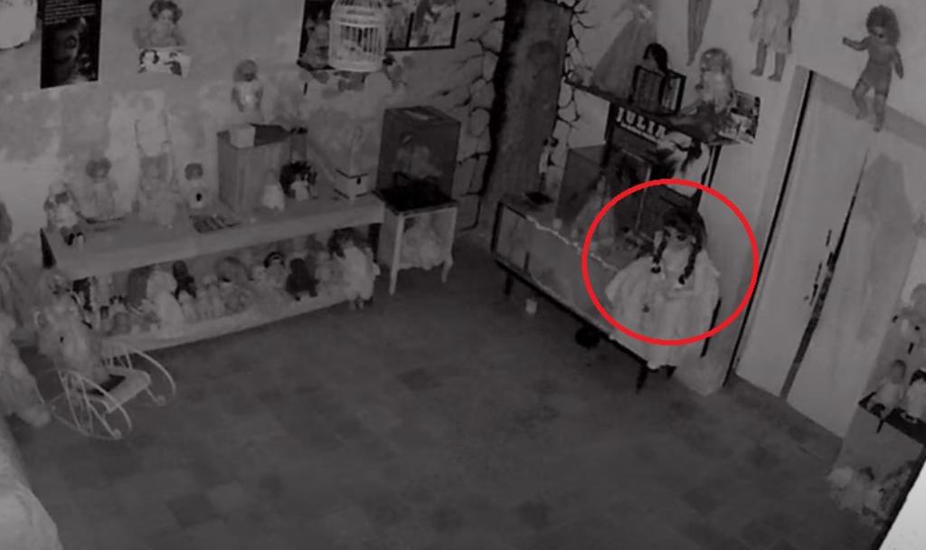 ¿'Annabelle yucateca'? Captan a muñeca 'moviéndose' en Museo Paranormal