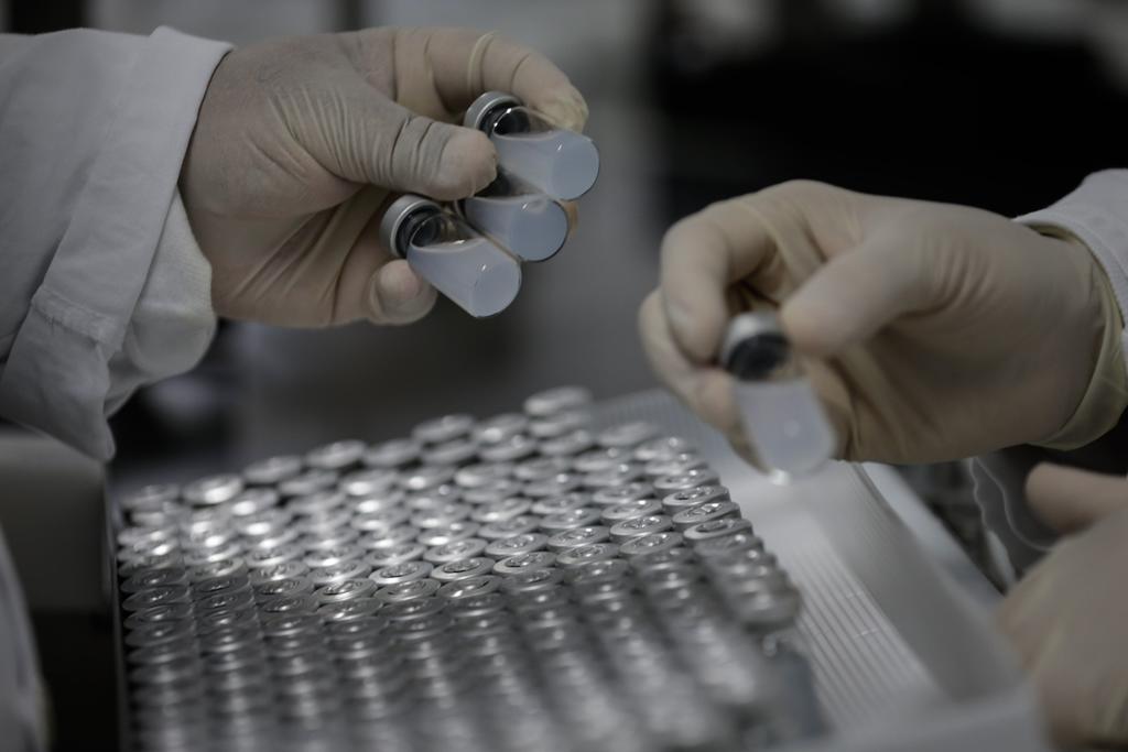 China aprueba otras dos vacunas contra el COVID-19
