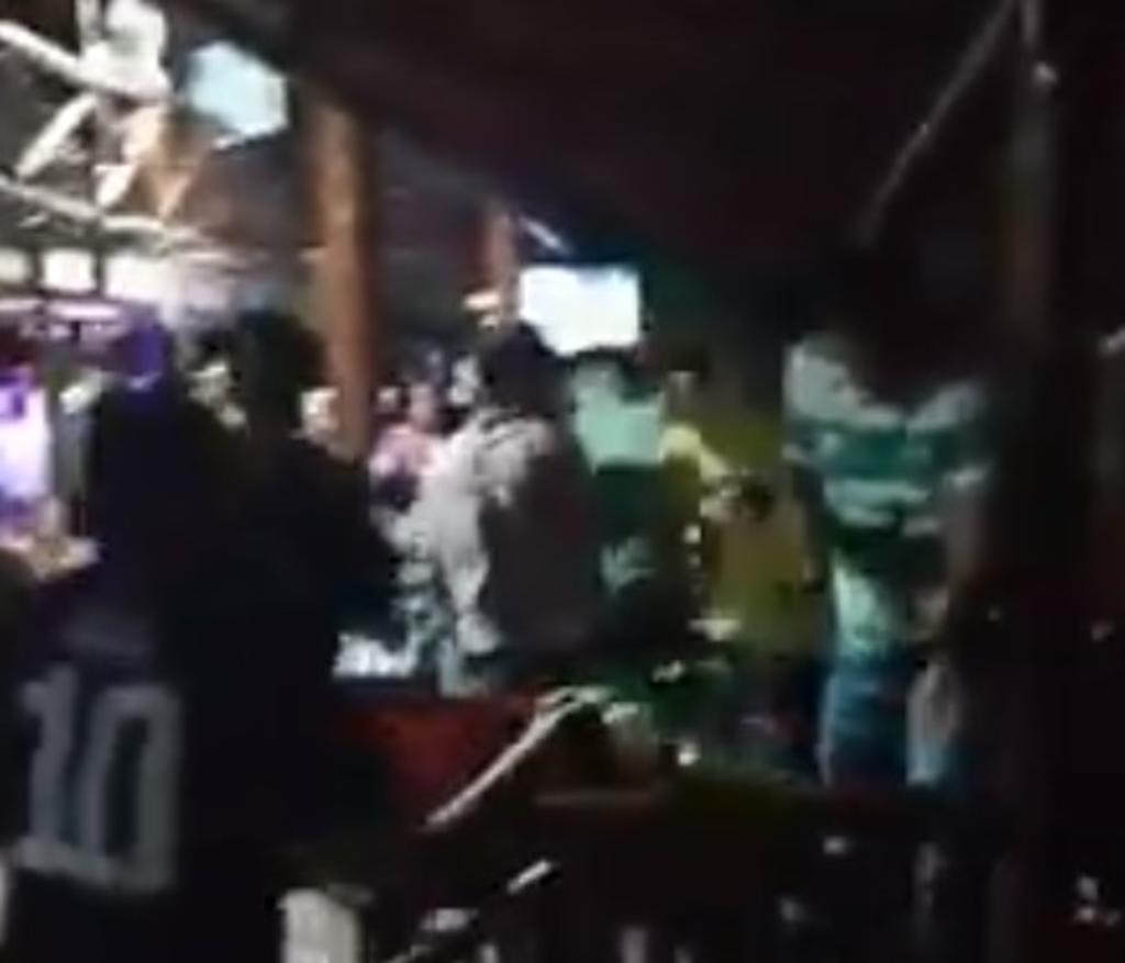 Exhiben videos de riña en bar de Matamoros