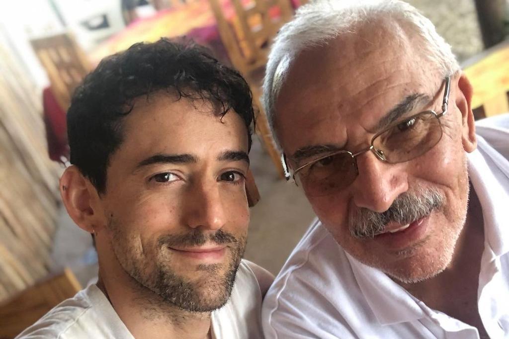 Luis Gerardo Méndez despide a su papá tras fallecer por COVID-19