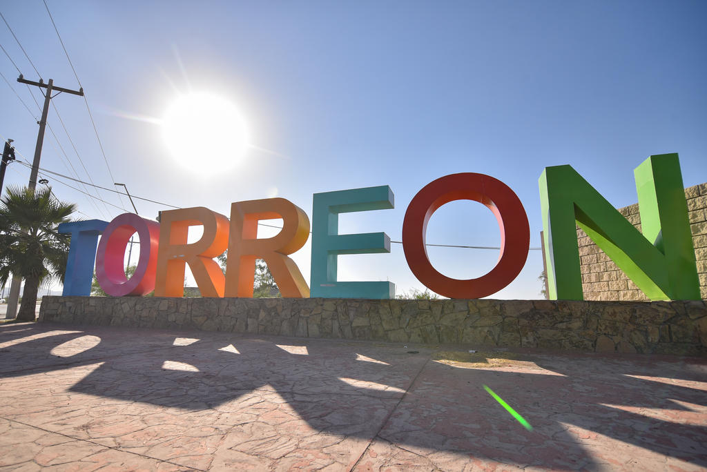 Renovarán letreros de 'Torreón' en accesos a la ciudad