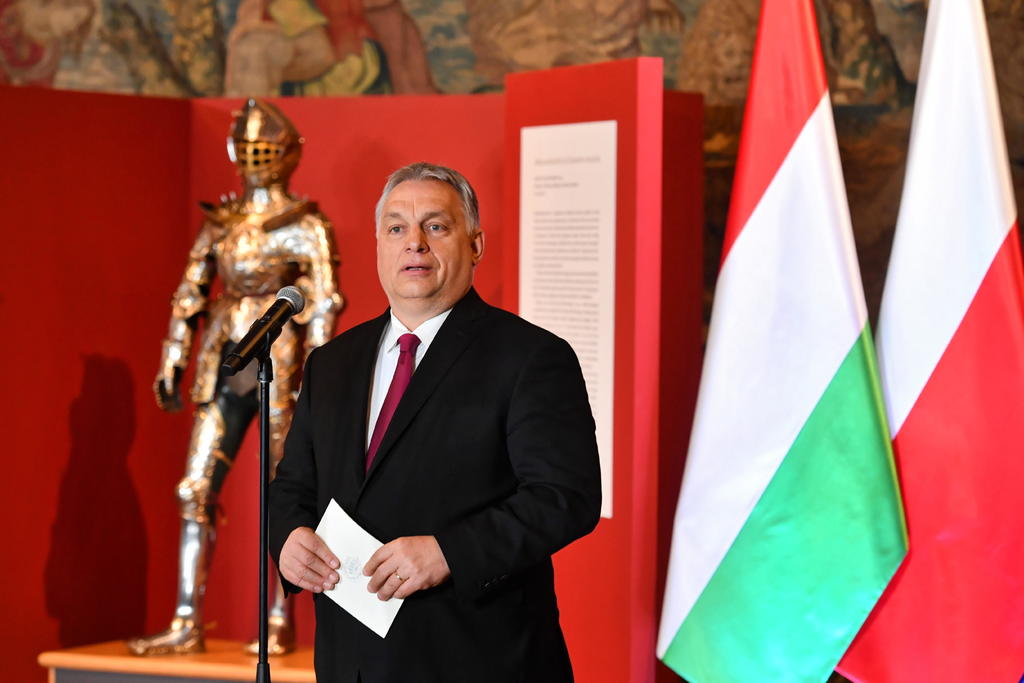 Llama primer ministro de Hungría a publicar contratos de vacunas COVID en Europa