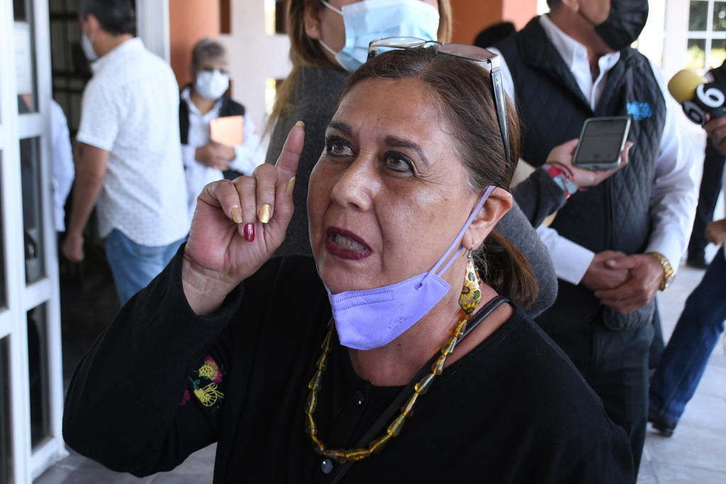 ¿Por qué tengo que mendigar mi medicamento en?: reclamo en Clínica del Magisterio de Torreón
