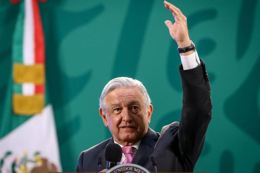 Aprobación de López Obrador ronda el 50 % a dos meses de comicios intermedios