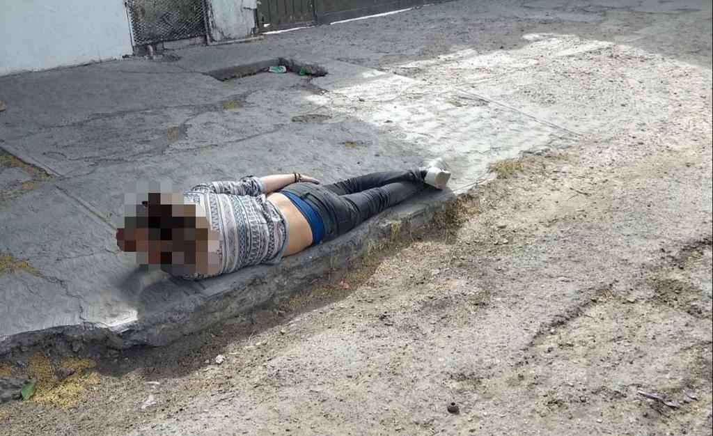 Localizan a mujer golpeada en la vía pública en Torreón
