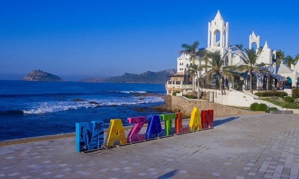 Mazatlán, destino favorito de los laguneros en Semana Santa