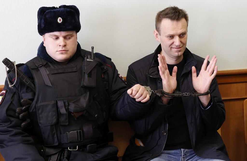 Opositor ruso Navalni se declara en huelga de hambre en prisión