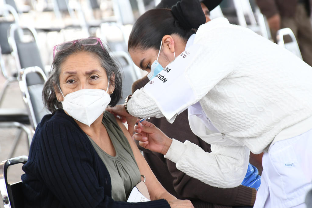 Suspenden Tec Laguna y habilitan dos nuevas sedes de vacunación antiCOVID en Torreón