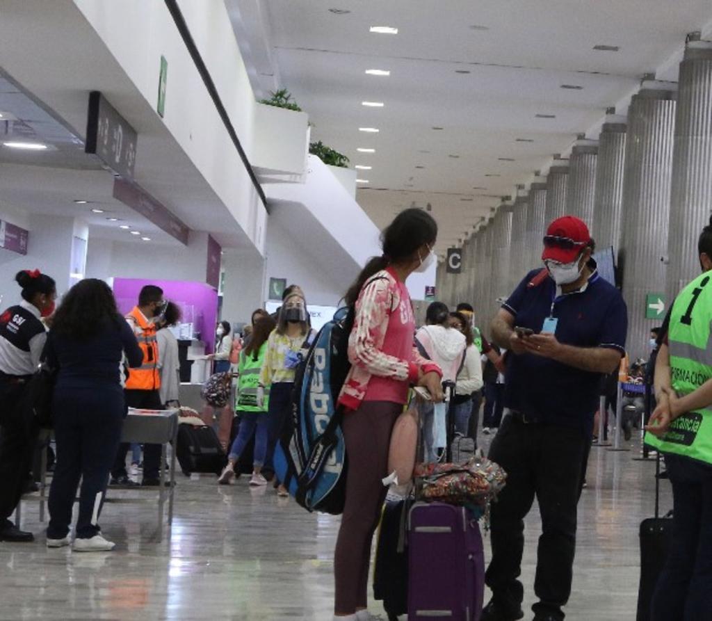 Mexicanos ya pueden tramitar su pasaporte en un solo día en España