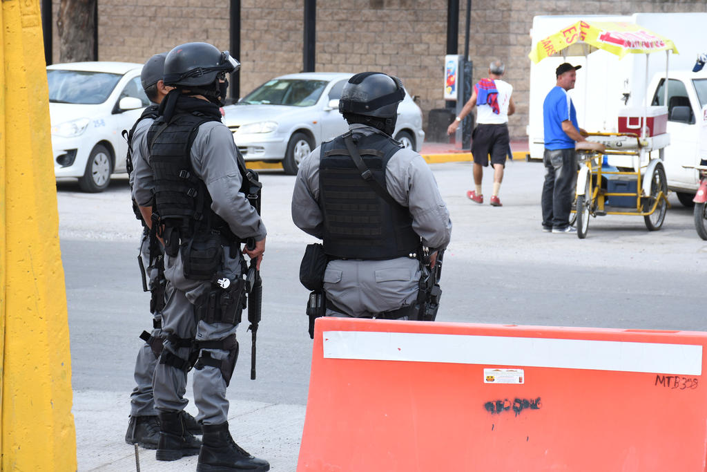 Detienen a tres hombres con armas en Villa Unión